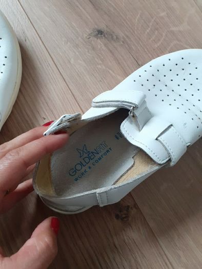 nurse leather clogs