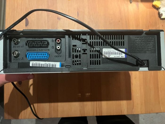 Black Diamond BD-150NS VHS Hi-Fi Video Recorder