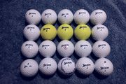 20 Srixon Soft Feel Golf balls