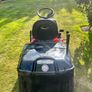 Ride on lawnmower Image 2