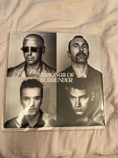 U2 - Songs of Surrender