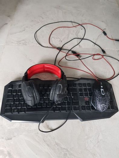 gaming keyboard, gaming mouse and headphones