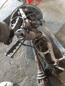 BMW 3 Series E92 E93 05-13 Suspension Strut Arms Hub Rear Right