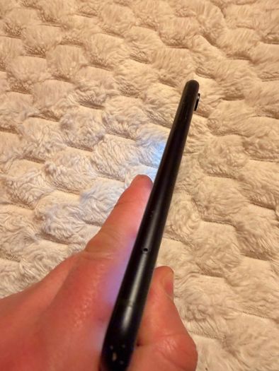Apple iPhone XR 64 Gb Unlocked Excellent Condition