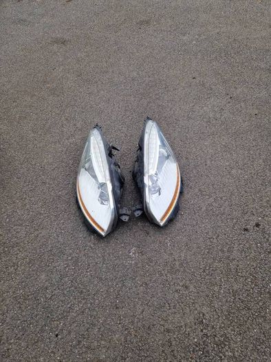 Citroen picasso c4 2009 hedlight