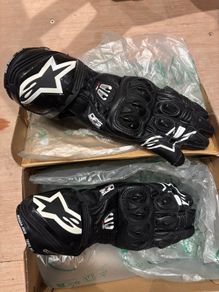 Alpinestars GP Pro2 gloves