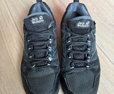 Waterproof hiking ankle boots