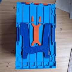Hot Wheels Track Builder System Race Crate set