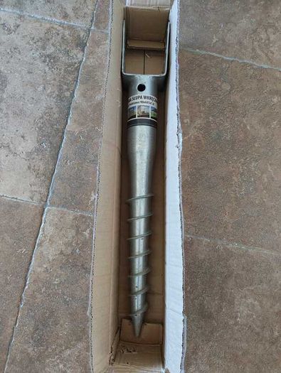 3 fence post spike holders supports