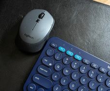 Set of Logitech Bluetooth Keyboard (K380) + Mouse