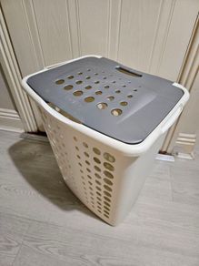 laundry basket