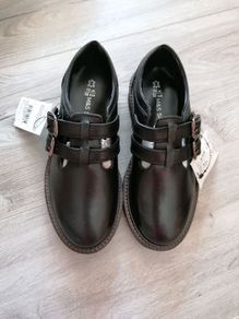 Brand new M&S girls leather school shoes UK13