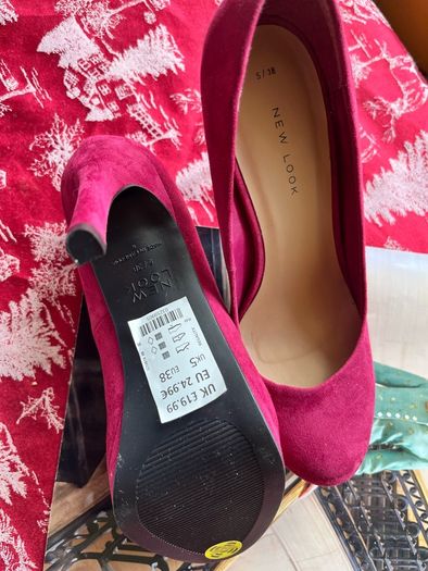 Brand new high heels from New Look