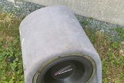 sub-woofer speaker