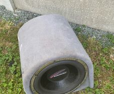 sub-woofer speaker