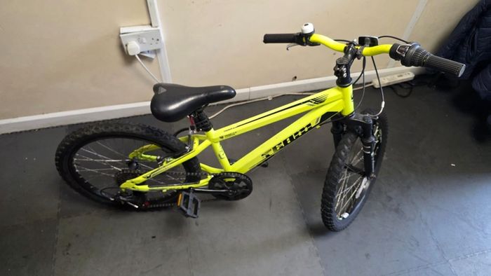 20inch Kids Mountain Bike  Great Condition