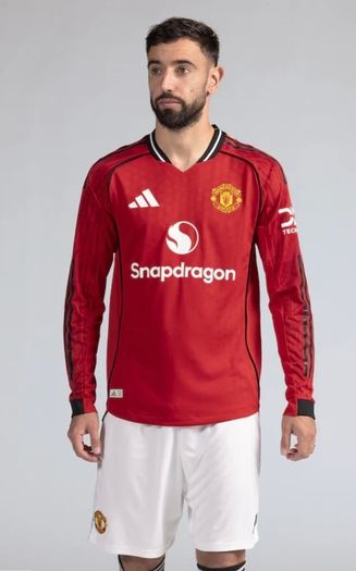 Manchester United 25/26 jersey