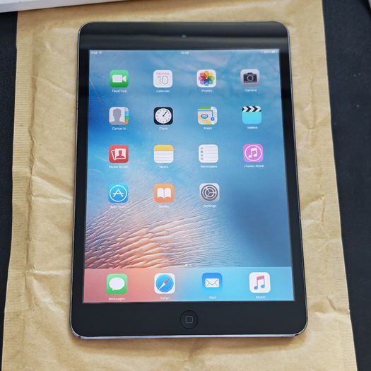 Apple iPad Mini 1st Gen 16GB Space Grey