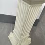 Pedestal stand Image 3