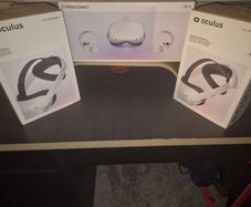 Meta Quest 2 256gb with battery pack