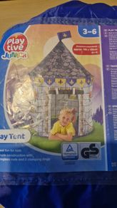 Kids play tent