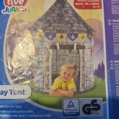 Kids play tent