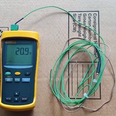 Fluke 51 II Thermometer