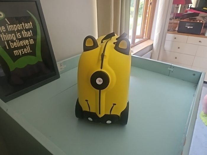 Childrens suitcase
