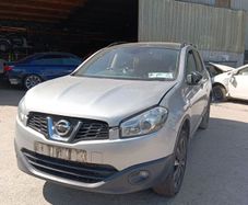 Breaking Nissan qashqai+2 1.5dtci 2013