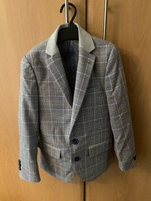 Boys Suit Jacket Waistcoat Handkerchief and Bow tie