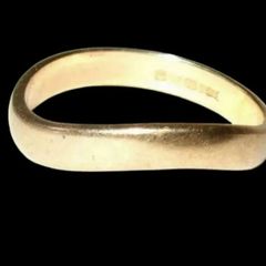 Vintage Hallmarked 9ct Gold 'Wave' Ring
