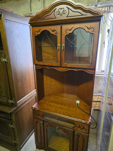 antiques