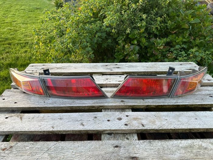 Honda Civic Mk8 Fn/Fk 05-11 tail lights