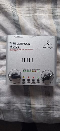 Behringer Tube Ultragain Mic 100 Preamp with Limiter