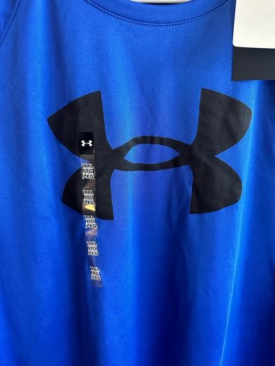 BNWT Under Armour Shorts & Top