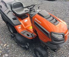 Husqvarna tc142 ride on mowerjust serviced in imaculate condition