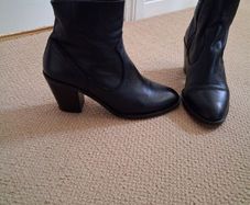Reduced - Black leather Office ankle boots
