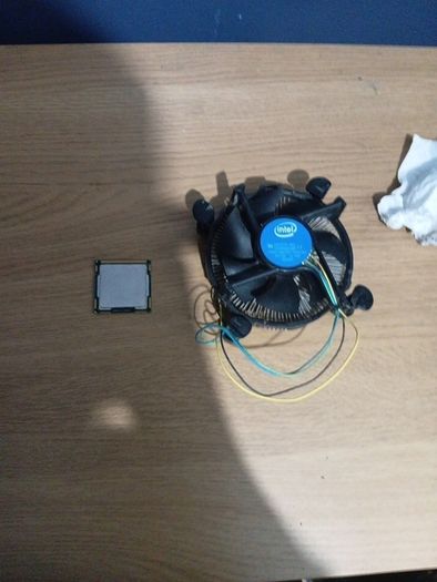 Intel Xenon X3470 + CPU Cooler