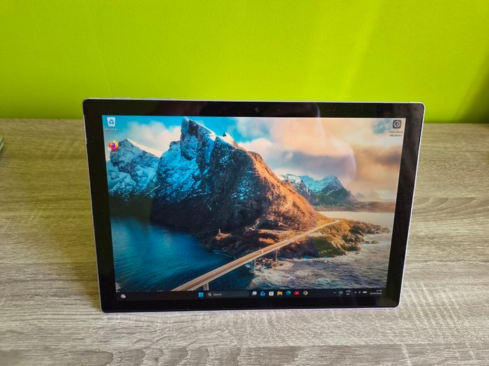 Microsoft Surface Pro 6