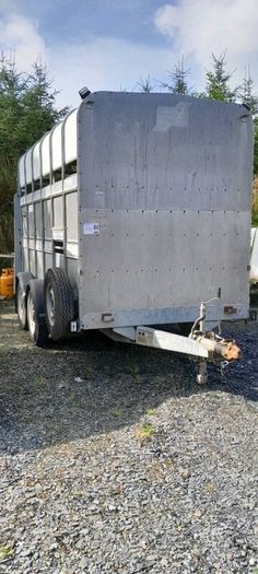 Trailer