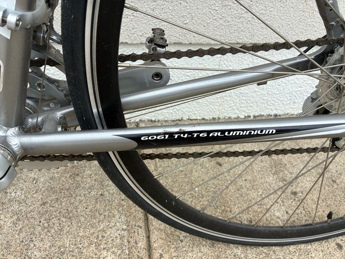 Claude Butler Bicycle 27 inch wheels. 18 speed.