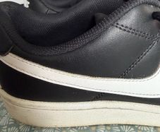 mens nike runners.