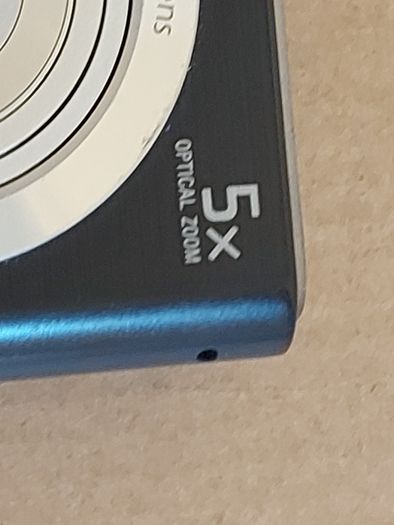 Sony Cyber-shot, Model DSC-W800, 20.1 Megapixels, 5 x optical Zoom, Battery Charged, Tested Fine, No Memory Card, Excellent Cosmetic Condition and working great