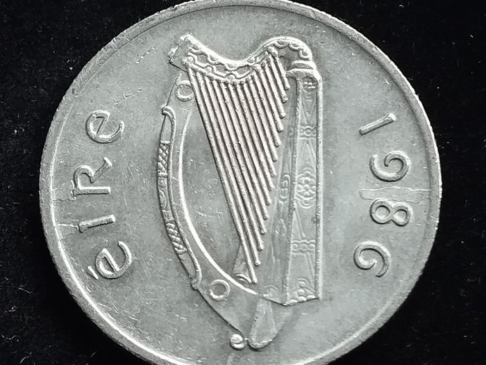 Ireland - 1986 - ERROR - 5 Pence  - Bull - KM.22 - [2019]