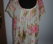 Joanna Hope floral sequin top size UK20 EU48 Postage included