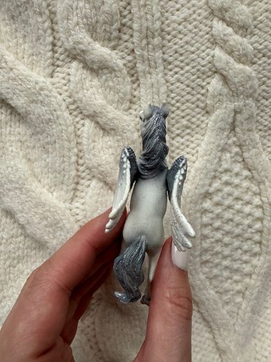 Schleich Bayala White Pegasus Foal Toy Figure SC70543 about 9 cm Used Please look at the pictures