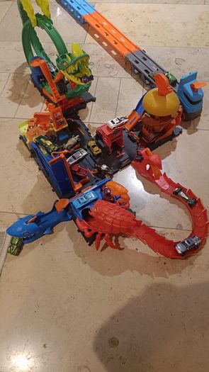 Hotwheels 6 sets