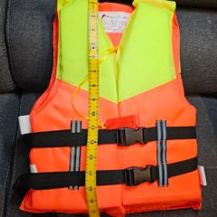 Kids life vest. Buoyancy jacket. Swim vest. 40N. 8-11 years