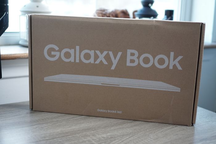 New Samsung Galaxy Book5 360 15.6" | Ultra 7 256V (Lunar Lake) | 47 TOPS AI | 16GB MoP | 512GB