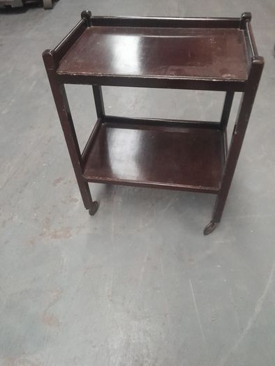 serving trolley